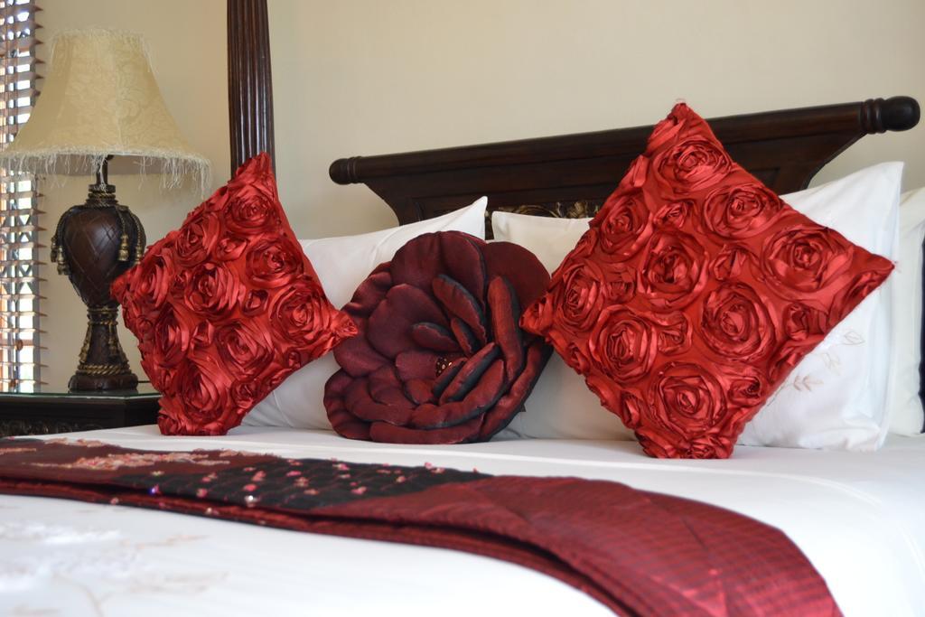 Kimberley Manor Guesthouse Екстер'єр фото